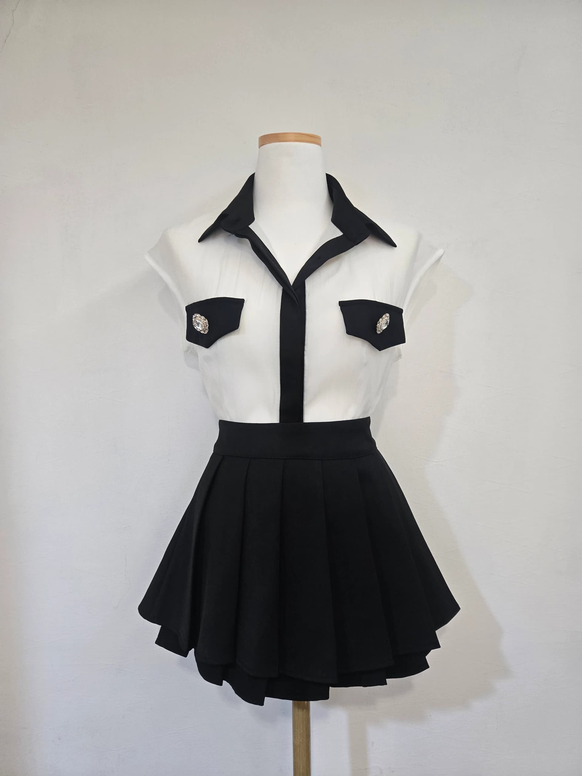 LOA Look 26