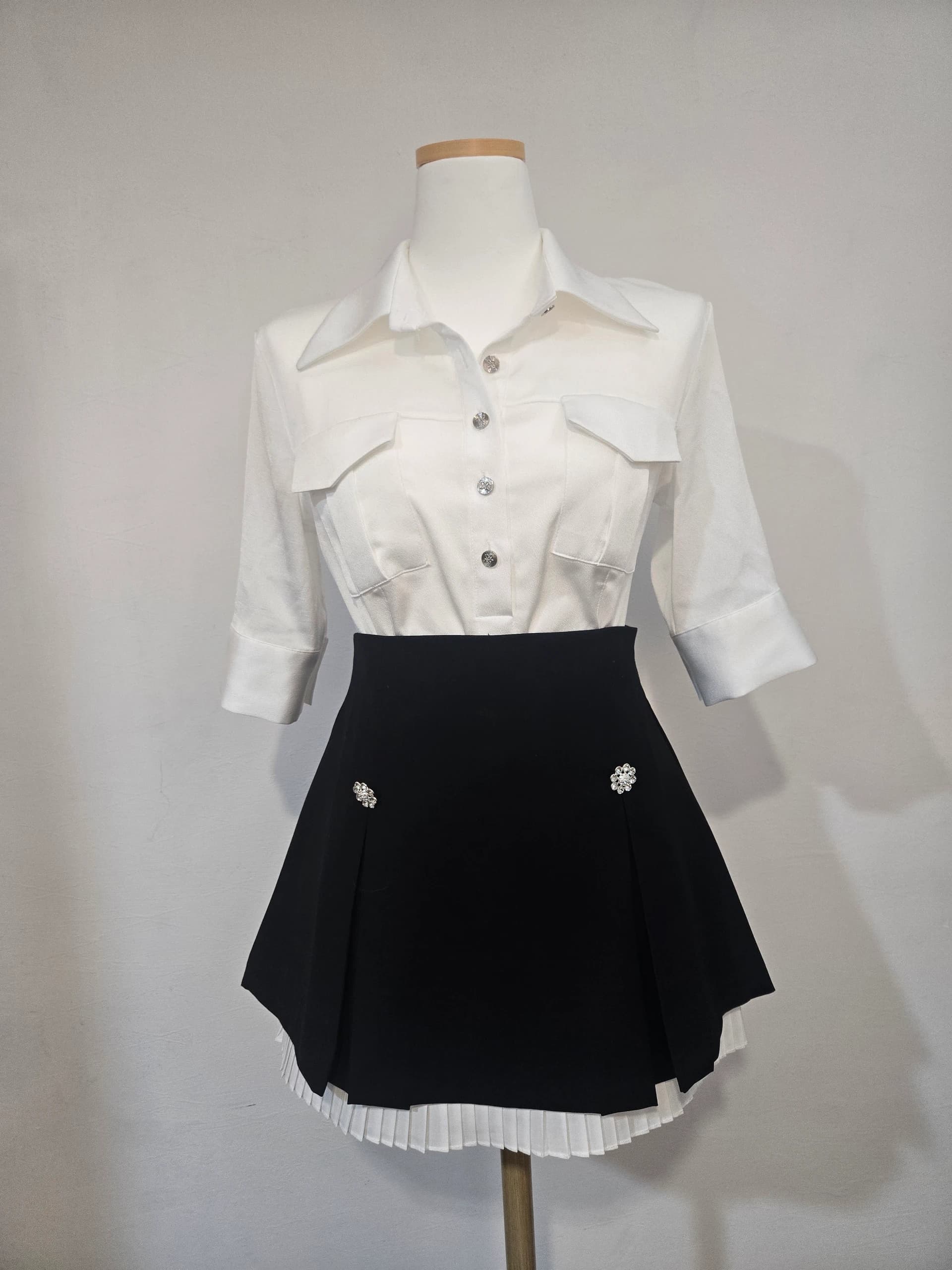 LOA Look 157